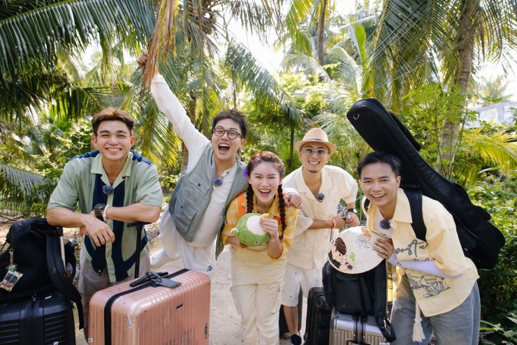 Đa dạng thể loại game show cùng chen chúc trên sóng truyền hình.