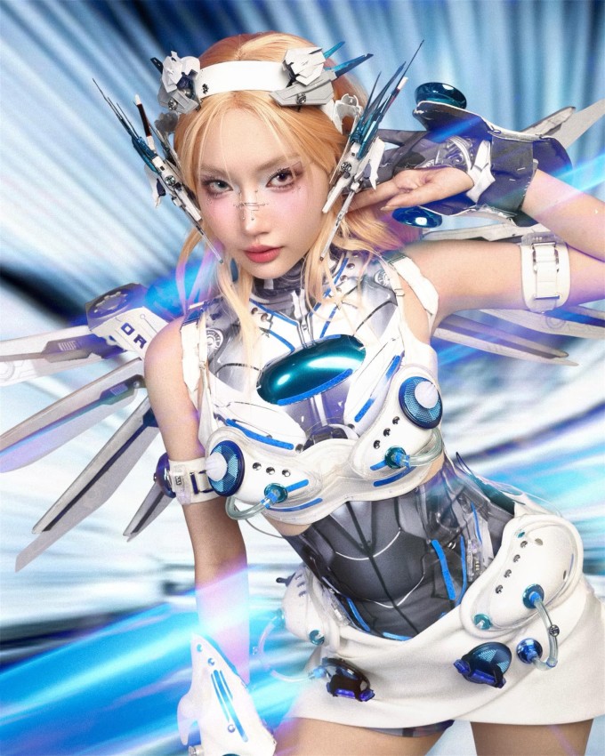 Orange nỗ lực thử nghiệm nhiều phong cách.