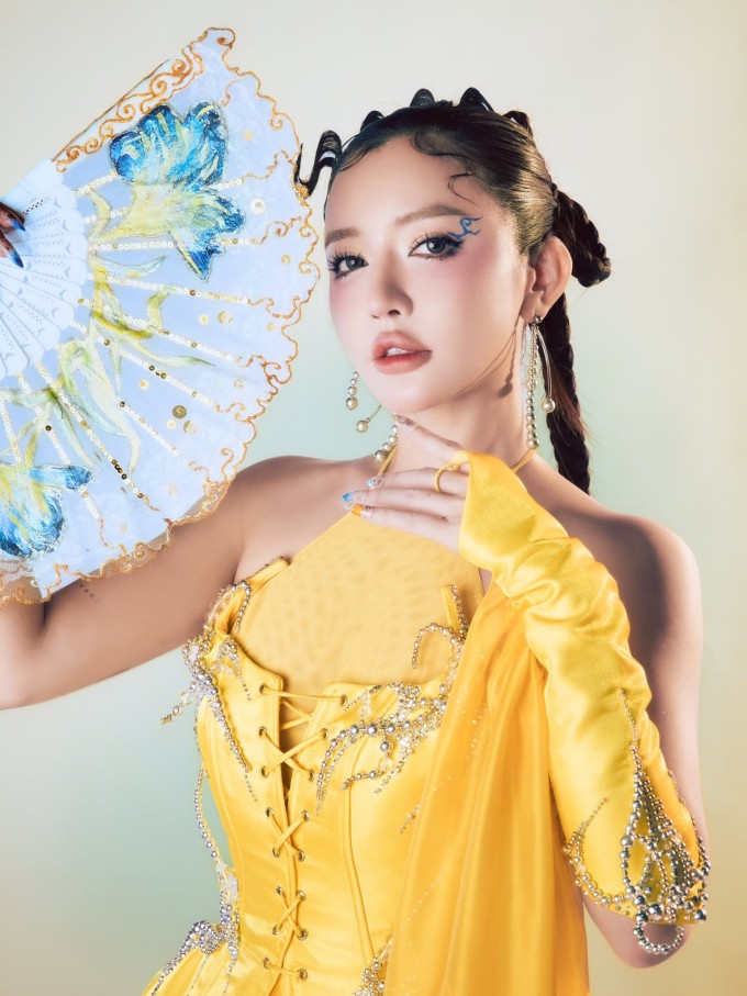 Bích Phương chi mạnh tay cho hình ảnh, nỗ lực trau dồi nhiều kỹ năng ở 'Em xinh say hi'.