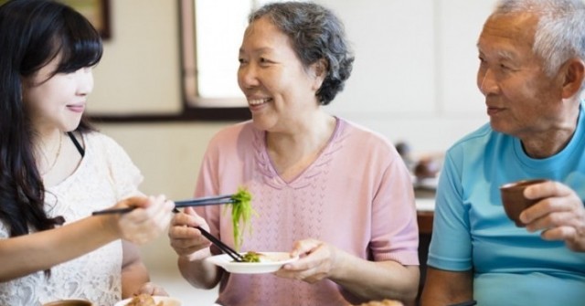 Con cái có hiếu thảo hay không, chỉ cần nhìn qua 3 điều này là hiểu 1757037936 705 thumbnail width740height495 anh cat 3 2 auto cropjpg 1