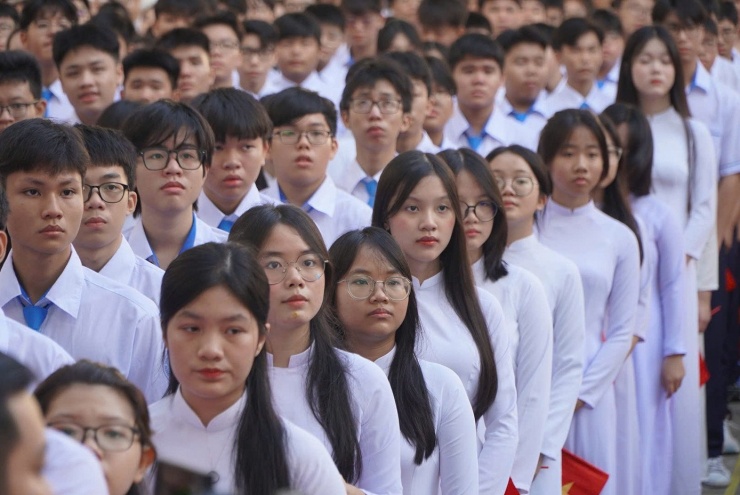 Nét đẹp tinh khôi của nữ sinh ngày tựu trường - 3