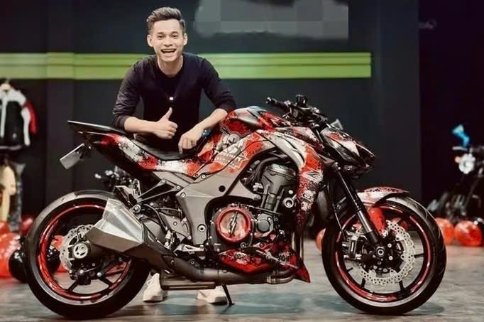 1757808222-do-mixi-hot-streamer-nhieu-tranh-cai-width682height453 Độ Mixi, hot streamer, gây nhiều tranh cãi.