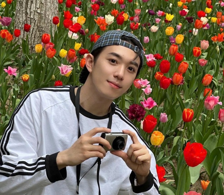 Không chỉ xuất sắc trong học thuật, Anh Đức còn năng động với thể thao, nhảy múa và đã đặt chân tới hơn 20 tỉnh thành Trung Quốc trong 2 năm du học. Ảnh: NVCC 