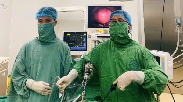 Bác sĩ nội trú và khoảnh khắc giành giật sự sống trong gang tấc 1758449669 54 thumbnail width740height495 anh cat 3 2 auto cropjpg