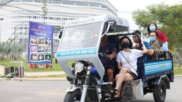 "Hiệp sĩ Minh cô đơn" là ai mà được cả "làng Đại học" giúp đỡ? 30 "Hiệp sĩ Minh cô đơn" là ai mà được cả "làng Đại học" giúp đỡ? 1758516884 131 5 n width808height538