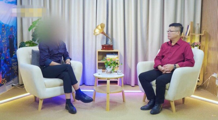 1758531720-vo-im-lang-rut-lui-sau-khi-chong-ngoai-tinh-su-that-phia-sau-khien-anh-ta-guc-nga-f-9164-375-width780height431-1 Vợ im lặng rút lui sau khi chồng ngoại tình, sự thật phía sau khiến anh ta gục ngã - 2