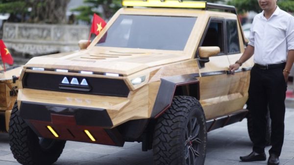 Dàn 'siêu xe' bằng gỗ độc đáo của chàng trai Bắc Ninh gây sốt 1758780762 tp 4 width1390height926