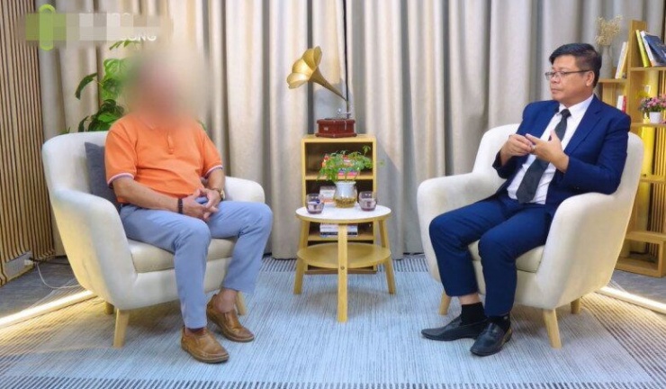 Mừng rỡ khi lấy vợ kém 27 tuổi, ông chú choáng với sự thay đổi của vợ sau 3 tháng cưới - 2