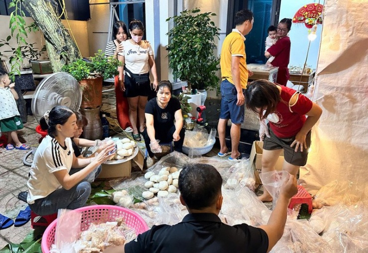 1759969713-anh-2-4109-width800height550 Người dân nhiệt tình góp công, góp của