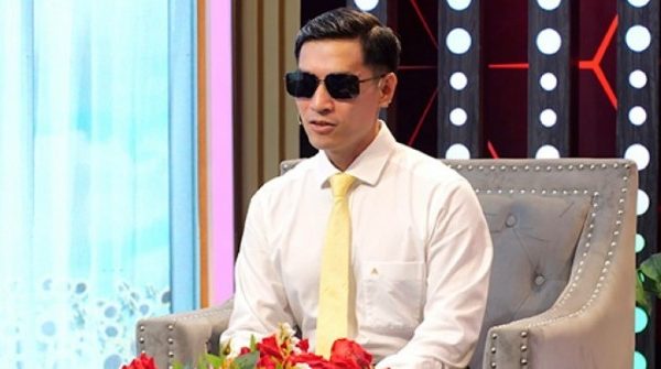 Cậu bé mù vượt qua nghịch cảnh lấy bằng Thạc sĩ tại Úc 1760623795 502 thumbnail width740height495 anh cat 3 2 auto cropjpg