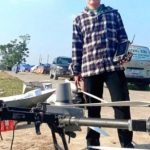 Chàng trai xứ Nghệ mang drone 400 triệu đồng chuyển hàng cứu trợ giúp bà con vùng tâm lũ 1760684264 98 thumbnail width740height495 anh cat 3 2 auto cropjpg