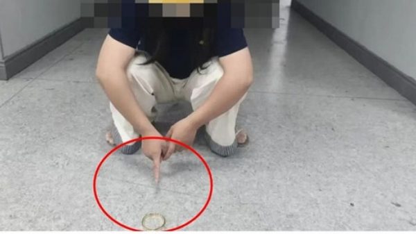 Cô dâu tá hỏa phát hiện vàng cưới bị tráo thành... đồng, thủ phạm gây bất ngờ 1761270816 428 thumbnail width1200height628jpg