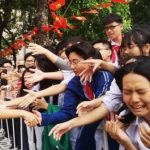 Quán quân Đường lên đỉnh Olympia được chào đón đặc biệt tại trường Hà Nội - Amsterdam 1761536091 702 thumbnail width740height495 anh cat 3 2 auto cropjpg