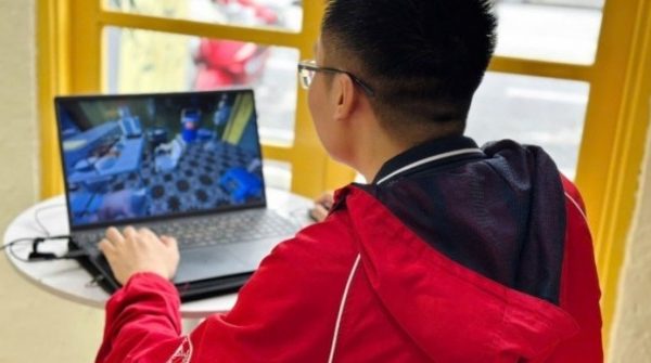 Nam sinh Bách khoa Hà Nội làm game ‘gây bão’ Phở Anh Hai 1762390542 575 thumbnail width740height495 anh cat 3 2 auto cropjpg