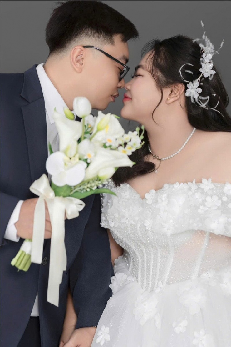 Bằng sự chân thành và kiên trì, họ đã thuyết phục được gia đình ủng hộ chuyện kết hôn 