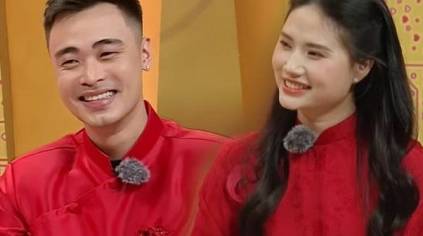 Kết hôn từ năm 18 tuổi, cô gái Hà Nội dùng 3 chữ đặc biệt nói về chồng 1763783186 885 thumbnail width740height495 anh cat 3 2 auto cropjpg