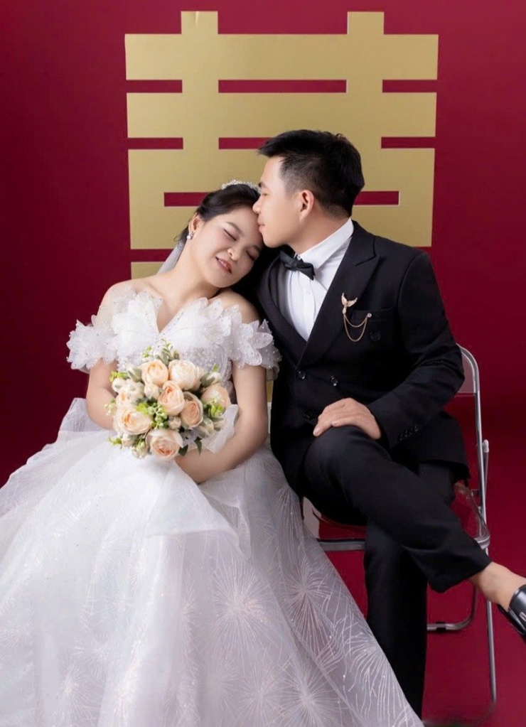 Tình yêu chân thành đưa họ đến gần nhau 