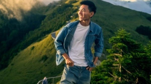 Khoai Lang Thang nói gì khi bị cho là 'diễn nét hiền lành'? 1764830873 540 thumbnail width740height495 anh cat 3 2 auto cropjpg