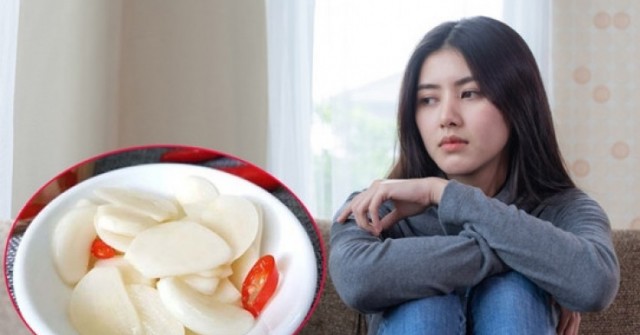 Cô gái đòi chia tay sau 3 tháng yêu vì người đàn ông nghiện ăn mắm tôm, giấm tỏi 1765176736 973 thumbnail width740height495 anh cat 3 2 auto cropjpg 1