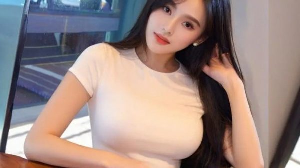 Trai tân quyết cưới người phụ nữ hơn 10 tuổi từng đổ vỡ 1765269614 40 thumbnail width740height495 anh cat 3 2 auto cropjpg