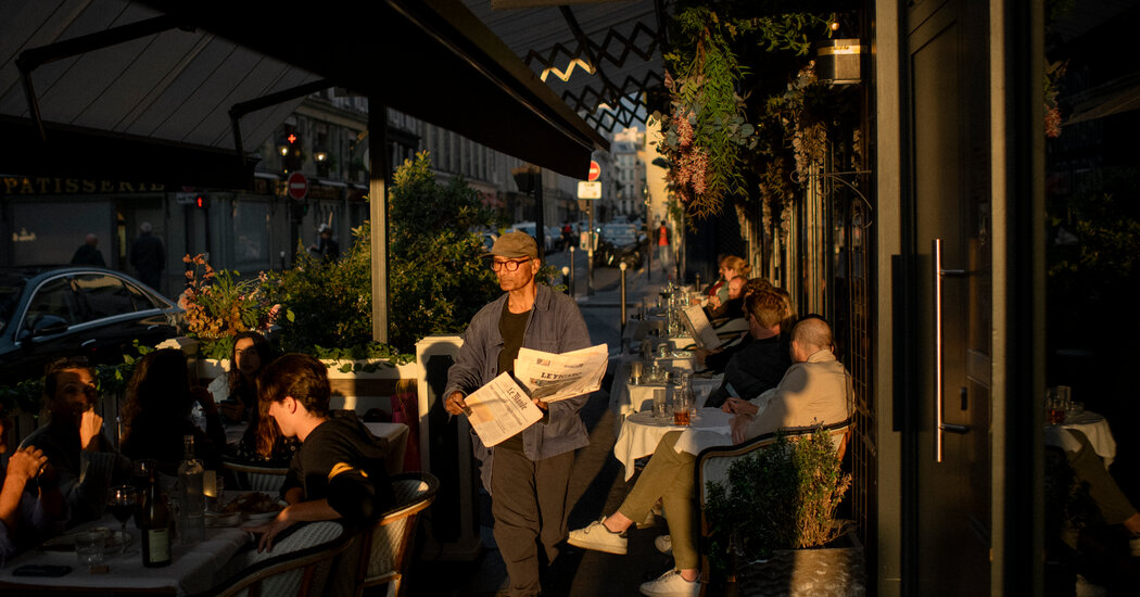 Người bán báo cuối cùng- Ảnh 2.