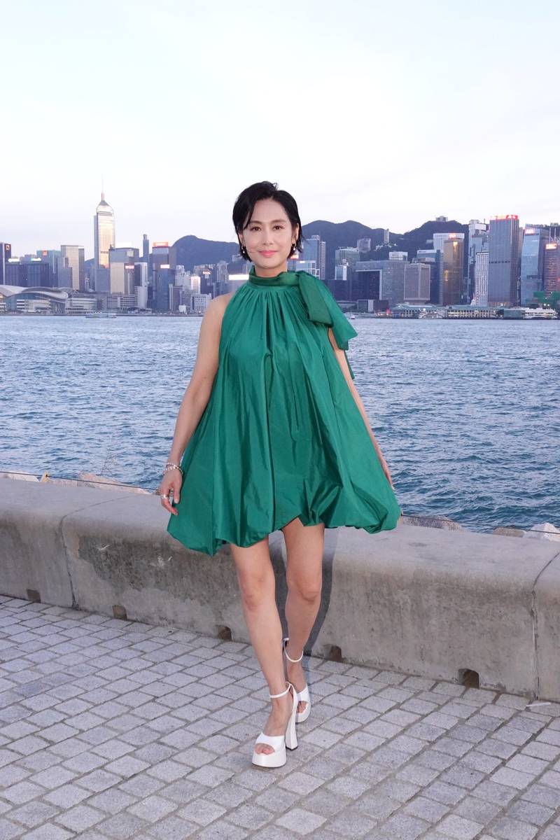 Nhìn bộ hình mới của Chu Ân khiến netizen