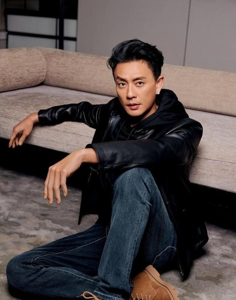 Đến lượt concert G-Dragon khui 1 vụ tình ái bí mật: