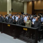 Trung Quốc tuyên án tử hình 16 thành viên băng nhóm lừa đảo xuyên biên giới gốc Myanmar 1c8193e0 9dfd 4f7c b843 b8ec907c6dda c42ca5d4 11508442270051199242629 33111287749957114999525