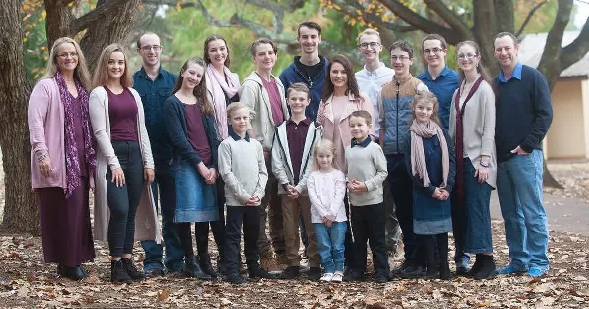 Cuộc sống của gia đình có 16 đứa con: Chi 15 triệu tiền ăn mỗi tuần, phải chắt bóp từng đồng nhưng luôn khẳng định 1 điều- Ảnh 3.