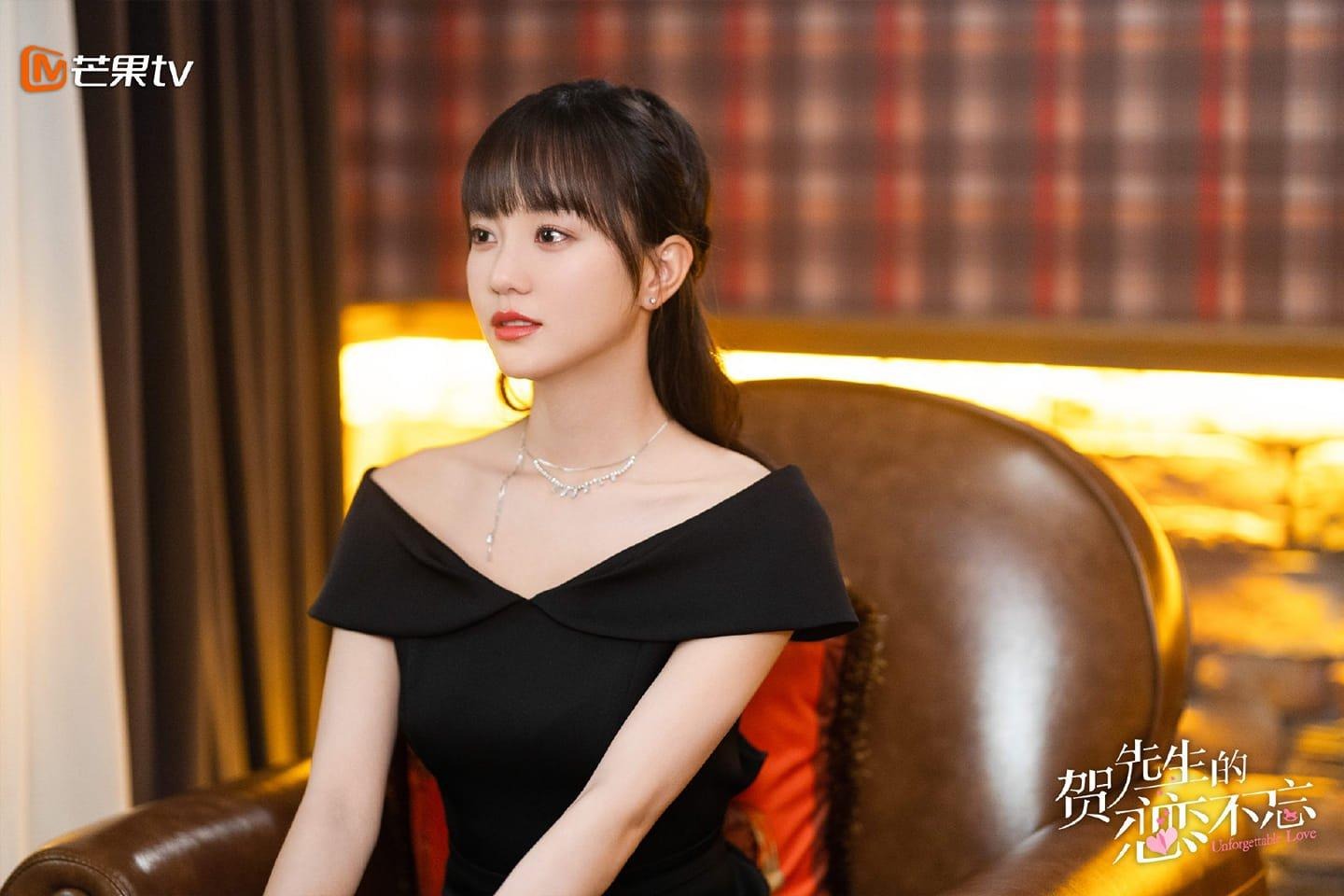 Nữ chính “số hưởng” nhất hệ mặt trời: Có nhiều trai đẹp “tranh giành” nhất màn ảnh Hoa ngữ- Ảnh 2.