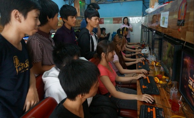 Từng là sinh viên xuất sắc, chỉ vì mê game mà thay đổi cả tương lai- Ảnh 2. Từng là sinh viên xuất sắc, chỉ vì mê game mà thay đổi cả tương lai- Ảnh 2.