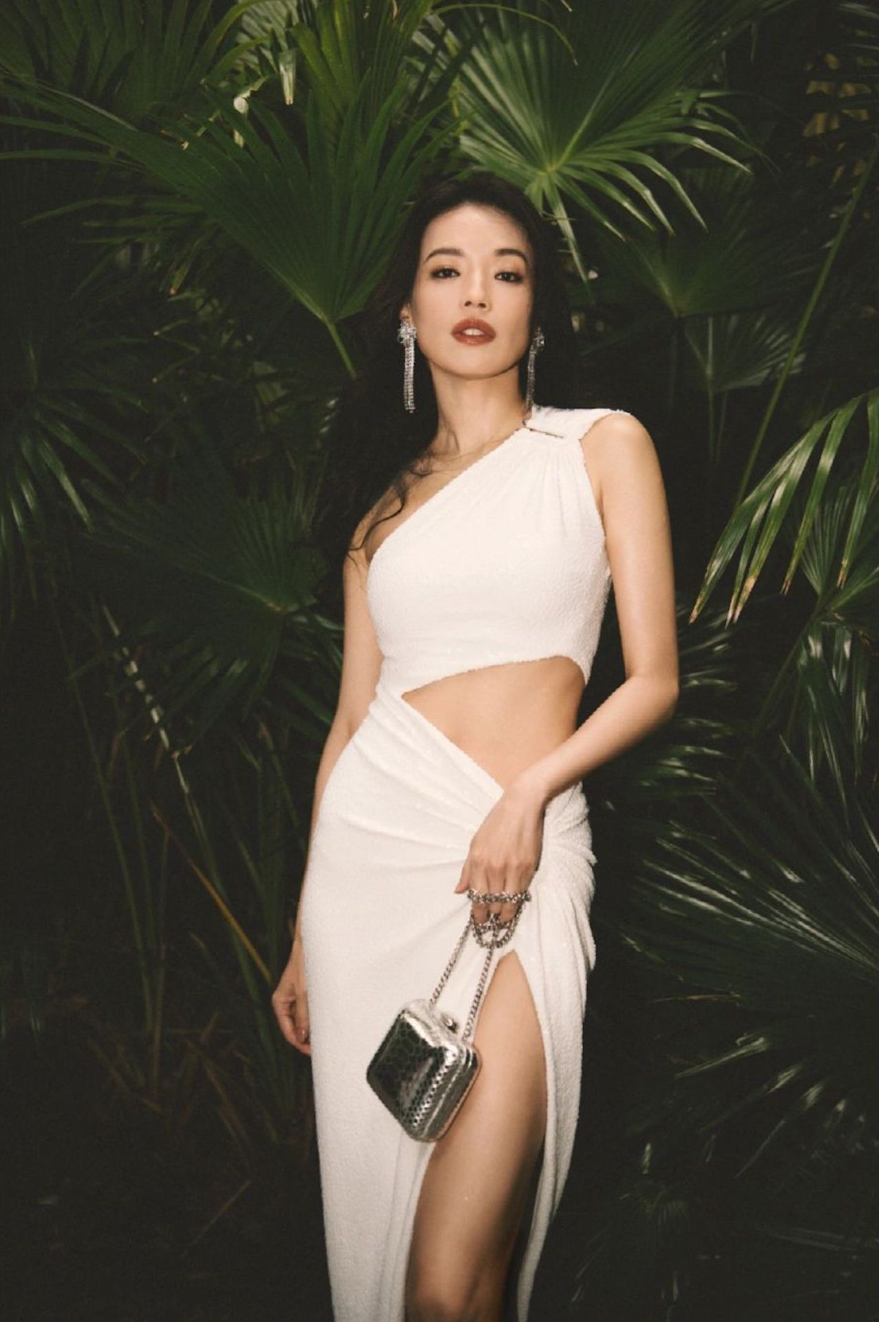 Ngắm nữ thần 18+ mà tưởng bị bỏ bùa mê: Đẹp tới tạo hoá còn ghen tị, nhìn body không ai đoán nổi tuổi thật- Ảnh 6.