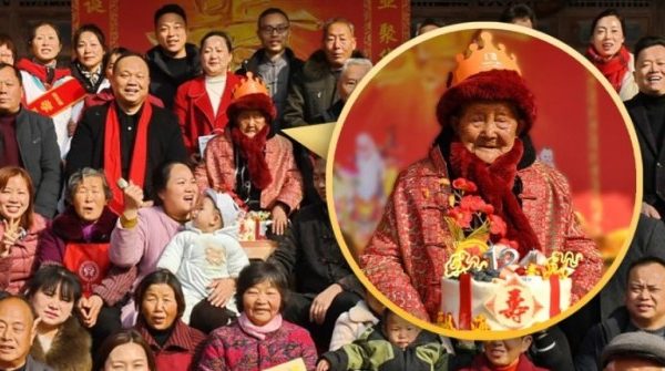 Cụ bà 124 tuổi tiết lộ bí quyết sống thọ: Cơm mỡ lợn và lối sống lạc quan 2 1736910526 463 width740height495 auto cropjpg