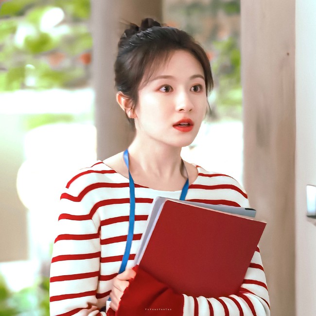 Cô trợ lý đẹp nhất Trung Quốc hiện tại: Nhan sắc đỉnh cao ở phim mới, càng nhìn càng thấy yêu- Ảnh 3.