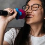 Người phụ nữ mắc bệnh tình dục sau khi hát karaoke với micro quá sát miệng 2 1744943524 88 width740height495 auto cropjpg