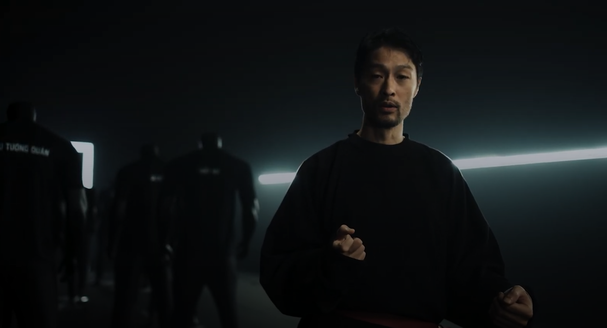 Bom tấn của Johnny Trí Nguyễn bất ngờ xuất hiện ở Cannes 2025, hé lộ bí mật mà netizen Việt chưa hề hay biết- Ảnh 1.