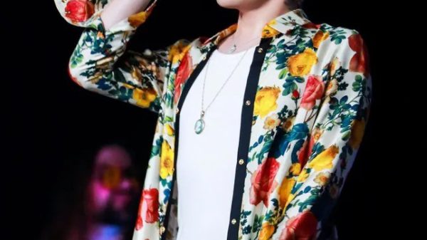 Đêm nhạc có G-Dragon và dàn sao Hàn ở sân Mỹ Đình dự báo có mưa rào 2 1750486064 357 width645height968