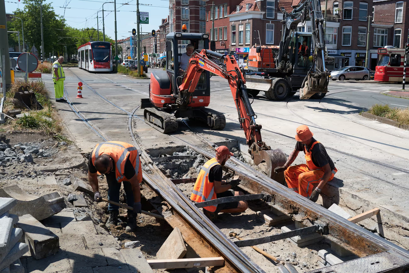 Châu Âu chật vật với nắng nóng kỷ lục- Ảnh 2. Châu Âu chật vật với nắng nóng kỷ lục- Ảnh 2.