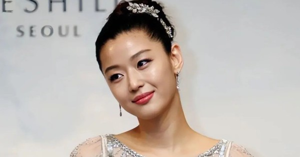 Bất ngờ trước hôn nhân của sao nữ đình đám: 6 giờ dậy nấu ăn, phải nuôi chồng nợ nần 2 17565207693381221543257 1756609594682 17566095951171591903796 41 0 630 1125 crop 1756609757161662749611jpg