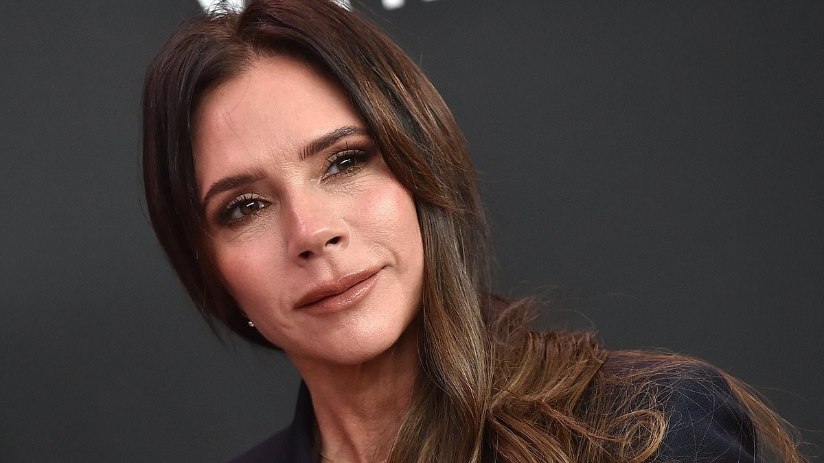Thu nhập khủng của Victoria Beckham- Ảnh 1.