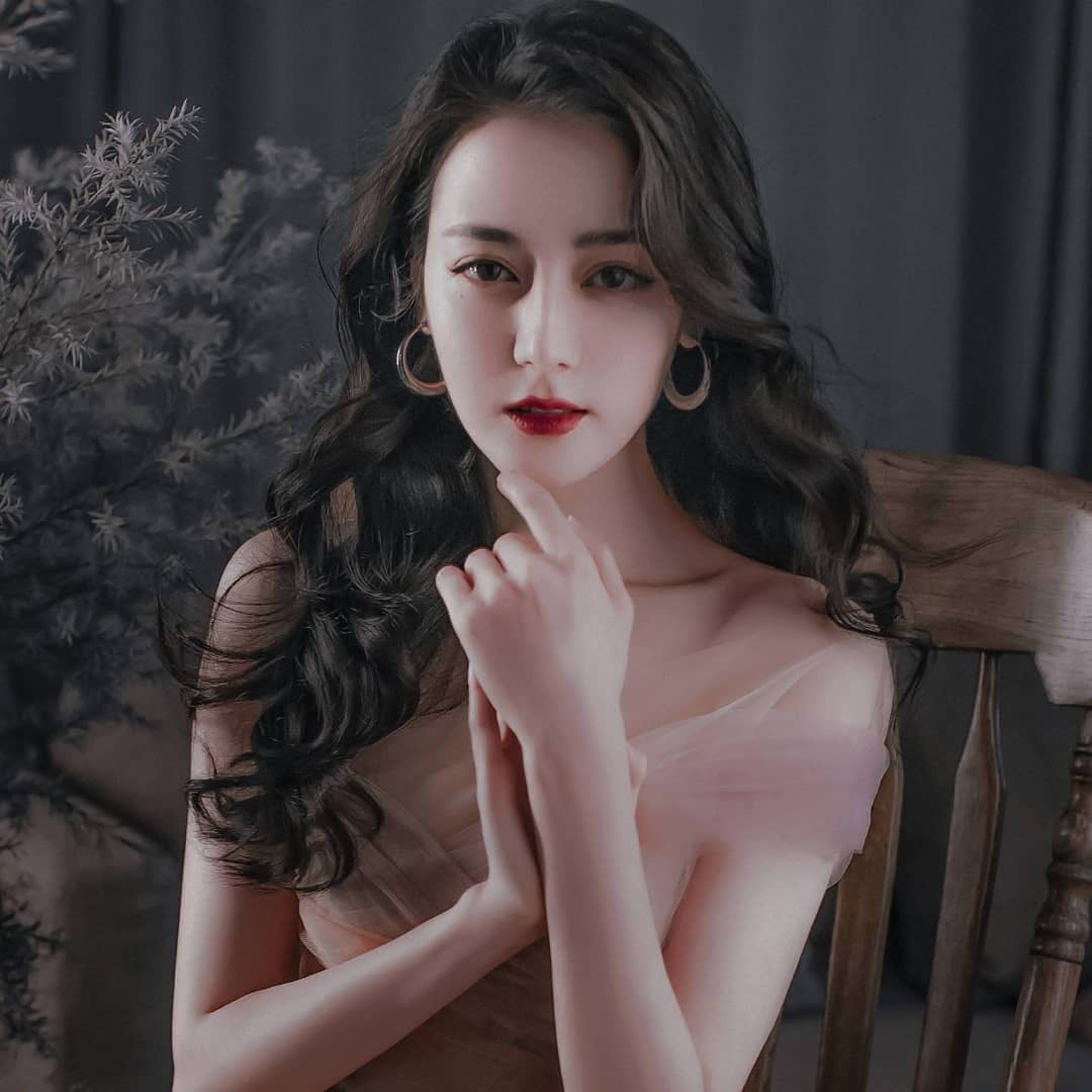 Nhìn mỹ nhân này là phải thốt lên