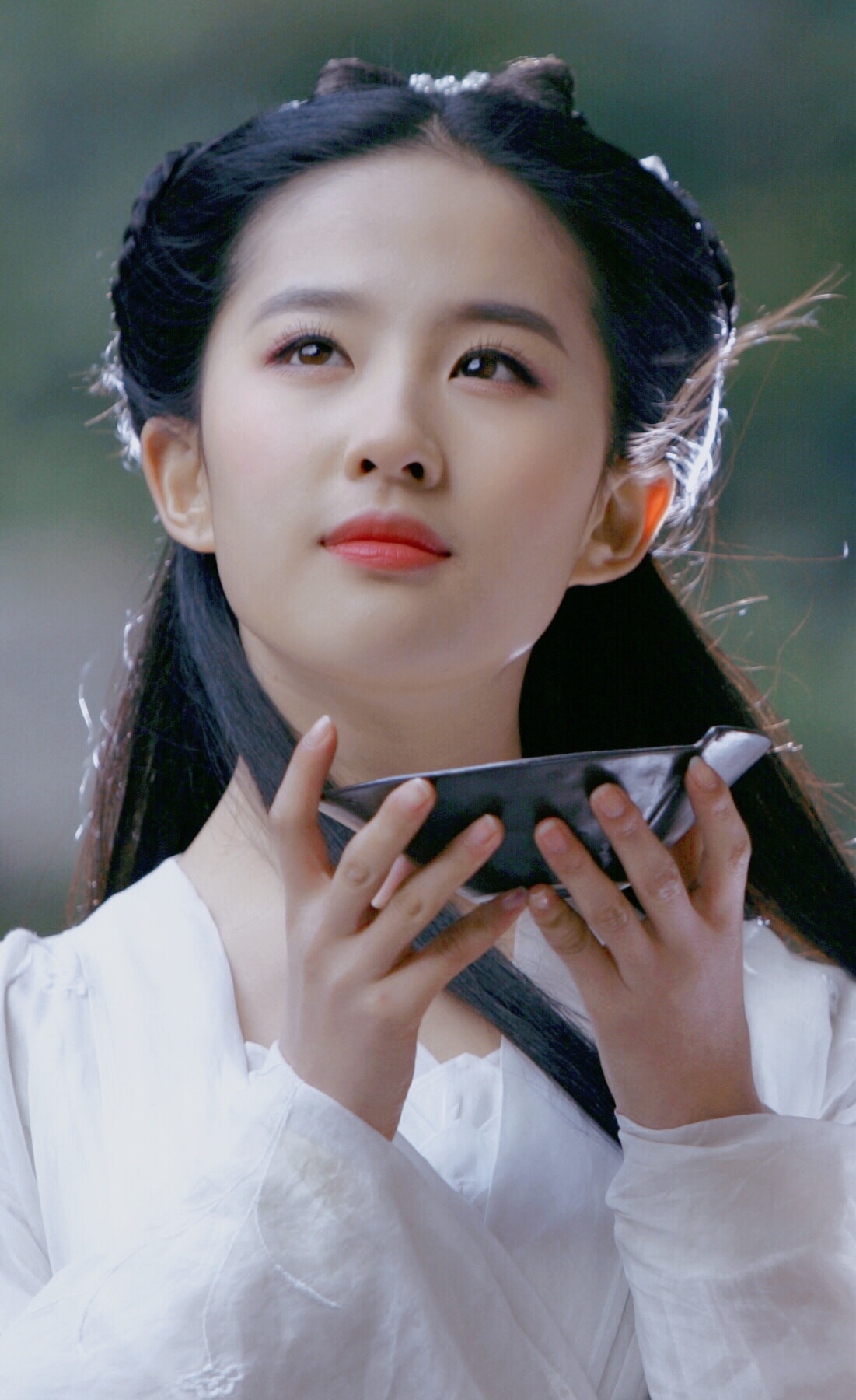 10 mỹ nhân bạch y đẹp nhất Trung Quốc: Lưu Diệc Phi chỉ xếp thứ 2, hạng 1 đúng chuẩn phong hoa tuyệt đại- Ảnh 24. 10 mỹ nhân bạch y đẹp nhất Trung Quốc: Lưu Diệc Phi chỉ xếp thứ 2, hạng 1 đúng chuẩn phong hoa tuyệt đại- Ảnh 24.