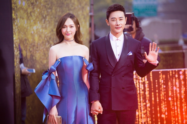Phim Trung Quốc hot rần rần trở lại sau 14 năm: Nam chính khiến bạn diễn mê mệt, đào hoa đến nỗi bị dọa đánh- Ảnh 3. Phim Trung Quốc hot rần rần trở lại sau 14 năm: Nam chính khiến bạn diễn mê mệt, đào hoa đến nỗi bị dọa đánh- Ảnh 3.