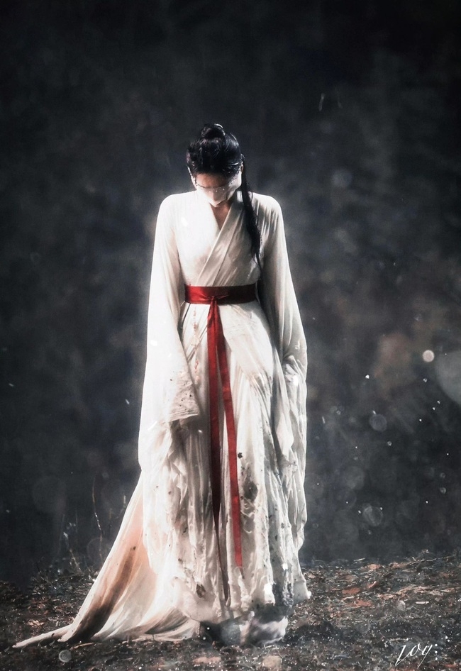 10 mỹ nhân bạch y đẹp nhất Trung Quốc: Lưu Diệc Phi chỉ xếp thứ 2, hạng 1 đúng chuẩn phong hoa tuyệt đại- Ảnh 5. 10 mỹ nhân bạch y đẹp nhất Trung Quốc: Lưu Diệc Phi chỉ xếp thứ 2, hạng 1 đúng chuẩn phong hoa tuyệt đại- Ảnh 5.