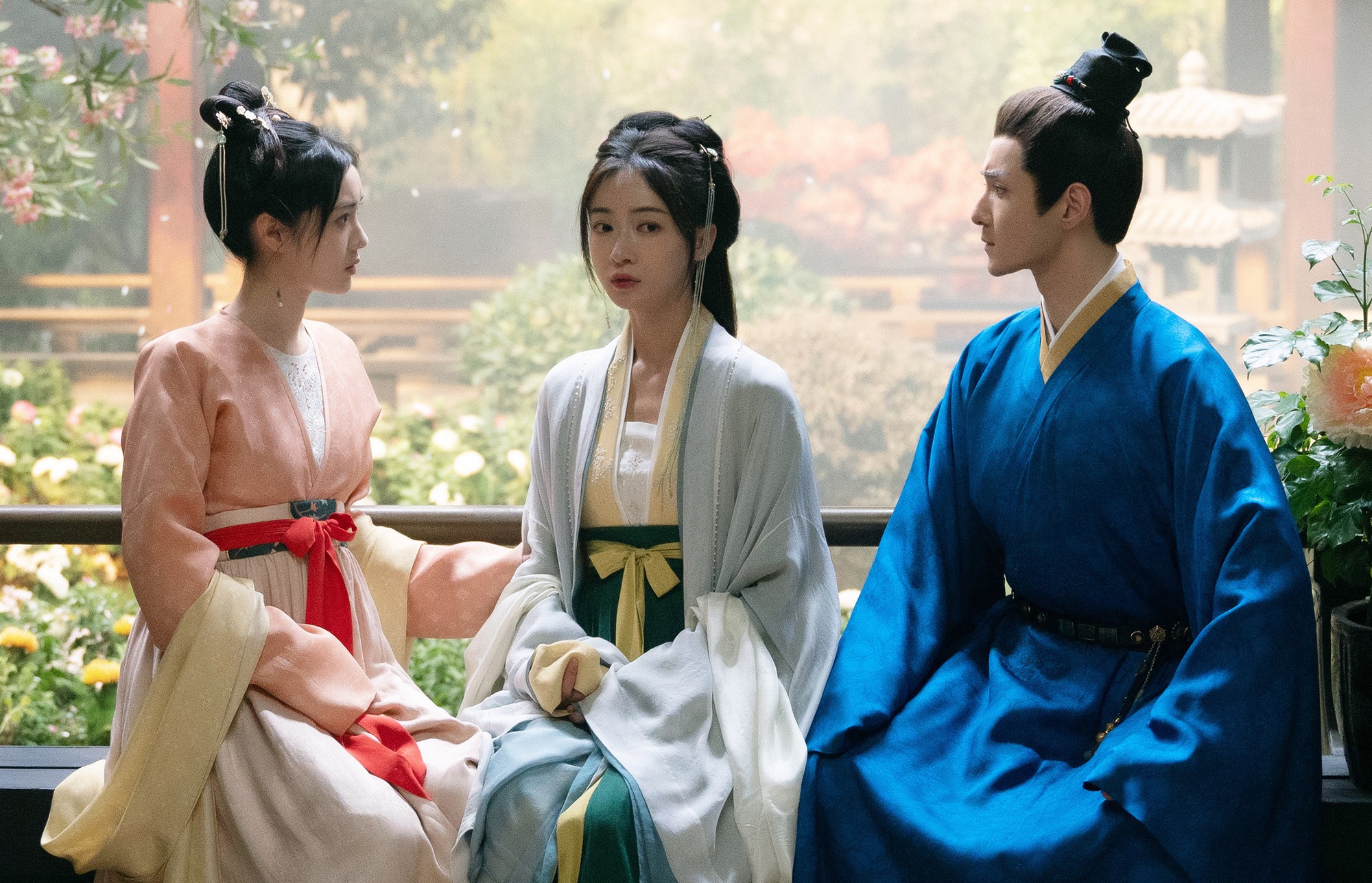 Màn ảnh Hoa ngữ năm nay bết bát mới thấy 2024 có nhiều phim gây bão đến mức nào- Ảnh 6.