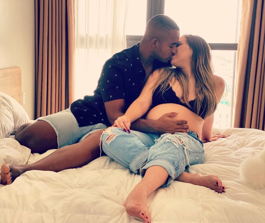 2025-01-02_10-24-04-1735789695-390-width903height760 Xuân Son quỳ gối cầu hôn vợ trước thềm chung kết AFF Cup - 2