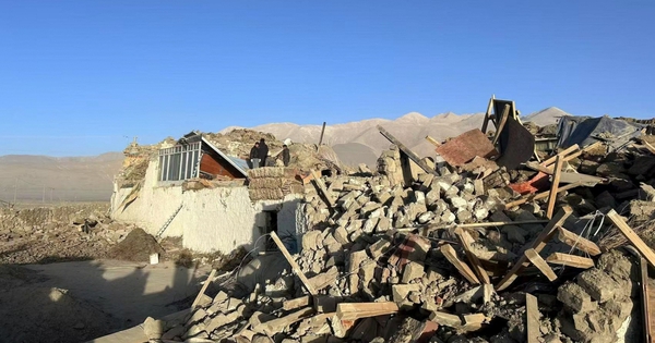 Cảnh tượng đổ nát sau trận động đất làm hơn 100 người thương vong ở Tây Tạng 30 Cảnh tượng đổ nát sau trận động đất làm hơn 100 người thương vong ở Tây Tạng 2025 01 07t070104z992083749rc2u4camnkdbrtrmadp3china quake tibet 1736249908553 1736249908772729878805 150 0 900 1200 crop 1736249939992302388997jpg