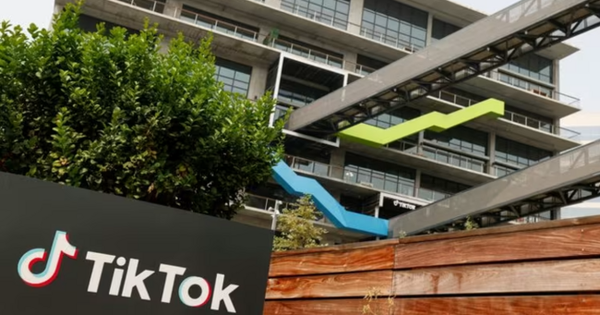 Tổng thống Donald Trump sẽ quyết định tương lai TikTok trong vòng 30 ngày 28 Tổng thống Donald Trump sẽ quyết định tương lai TikTok trong vòng 30 ngày 2025 01 23t113319z1lynxnpel0m0ezrtroptp3usa tiktok trump order 07563922 1737956759691 17379567600487974579 0 0 406 650 crop 1737956787125530046722png