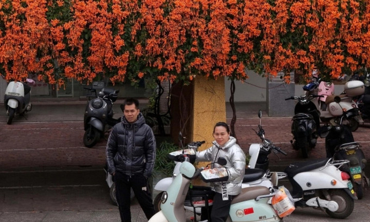 Xe điện dần thay thế xe xăng, người Trung Quốc thích nghi thế nào?- Ảnh 2.