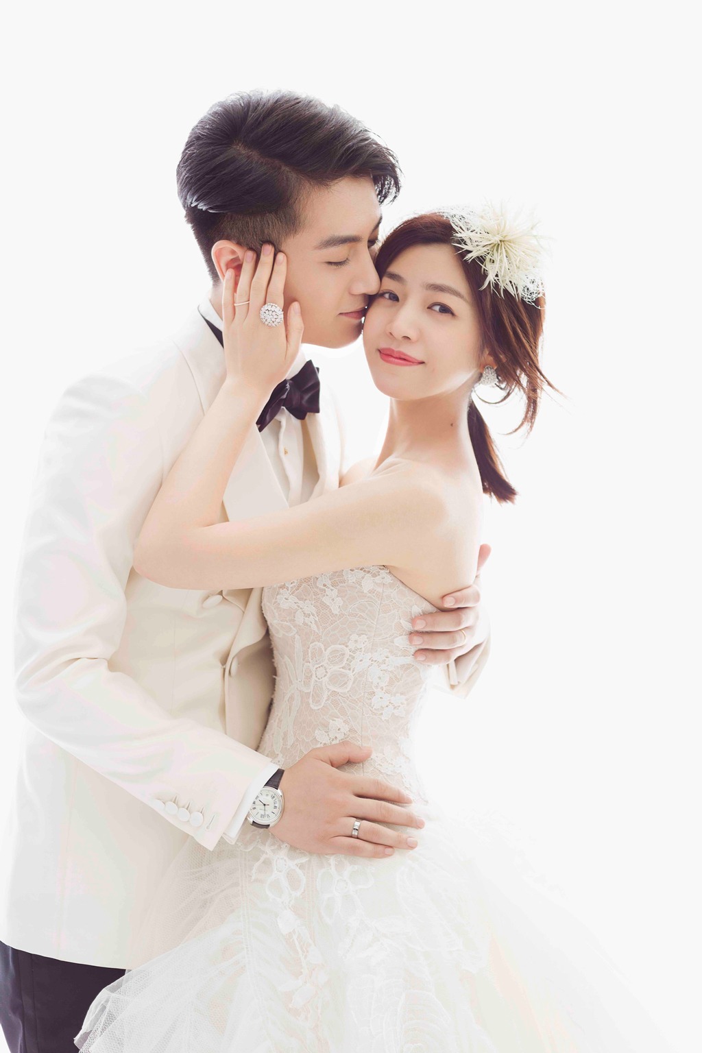 Trần Nghiên Hy xác nhận 1 chuyện giữa nghi vấn ly hôn vì bị Trần Hiểu Trần Nghiên Hy xác nhận 1 chuyện giữa nghi vấn ly hôn vì bị Trần Hiểu